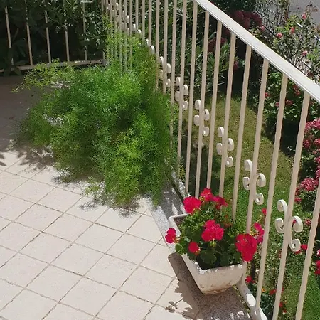 Portico Montiferru בית הארחה Scano Montiferro