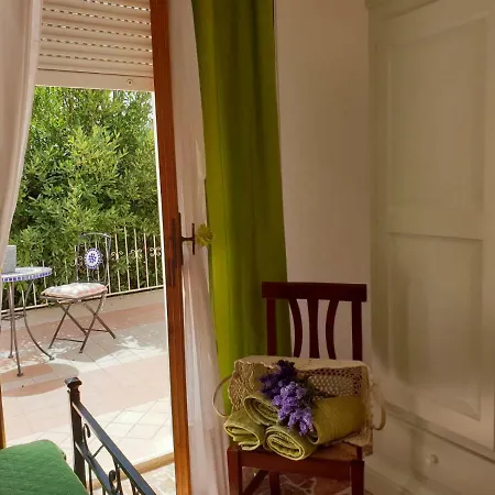 Portico Montiferru בית הארחה